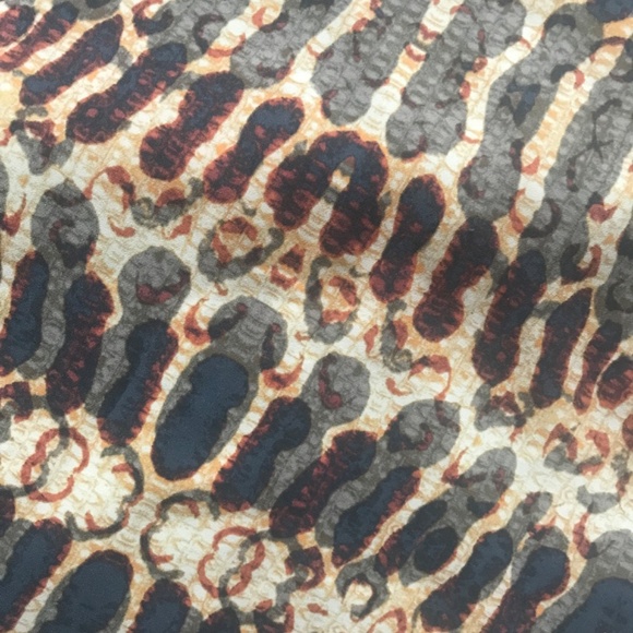 Bundle of 2 tiger print skirts - Picture 3 of 4